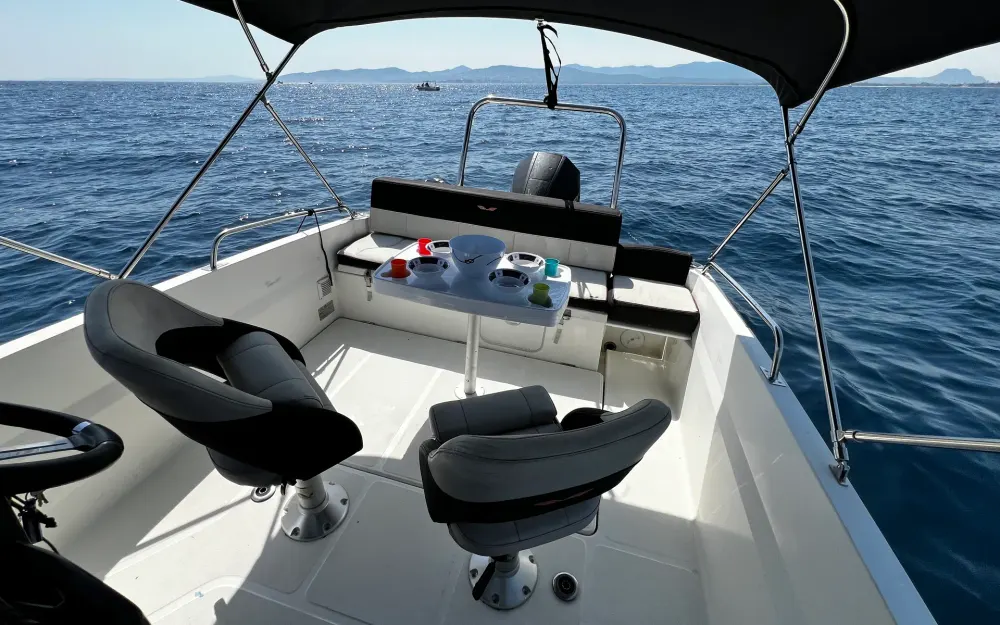 slider 2 Beneteau Flyer 6.6 SUNdeck