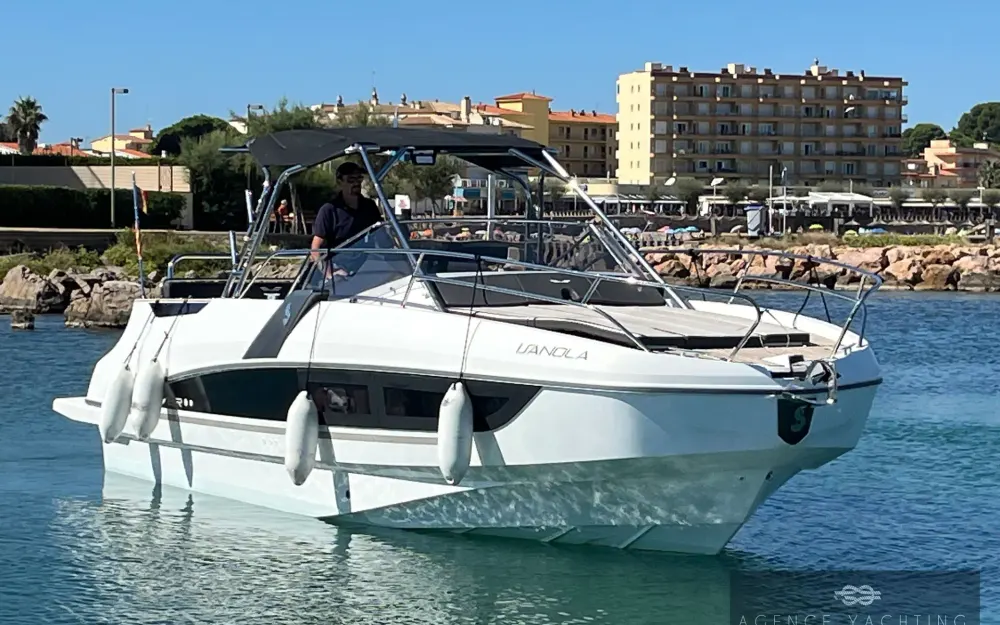 slider 2 Beneteau Flyer 8.8 SUNdeck