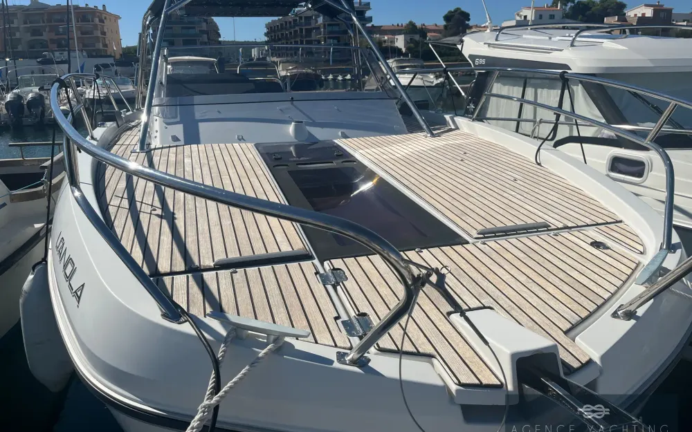 slider 5 Beneteau Flyer 8.8 SUNdeck