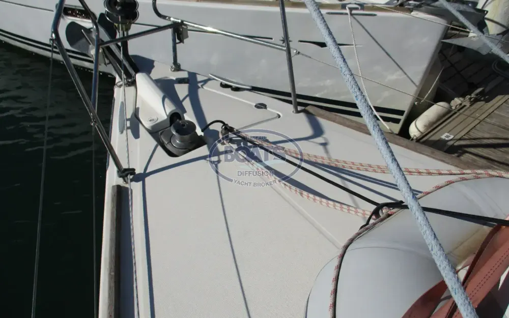 slider 8 Beneteau Oceanis 37