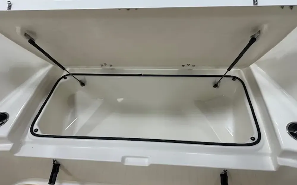 slider 27 Quicksilver Activ 705 open