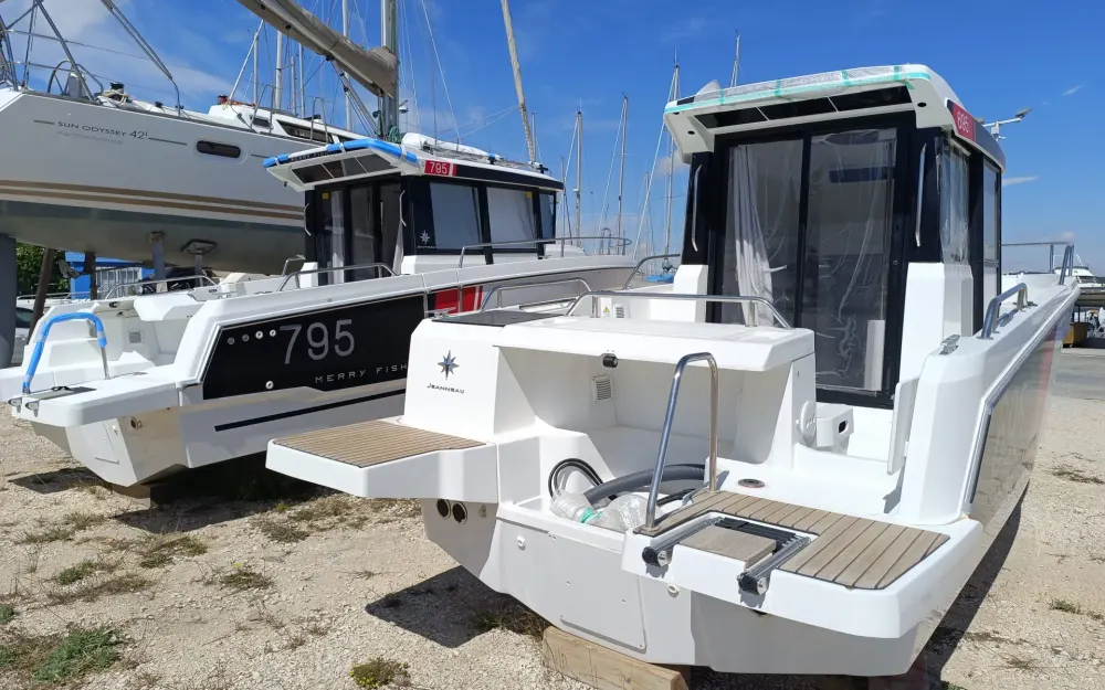 slider 1 Jeanneau Merry Fisher 695 Sport Serie 2