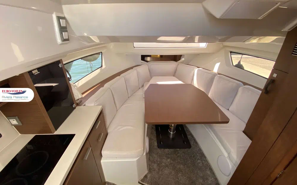 slider 13 Jeanneau Cap Camarat 10.5 WA