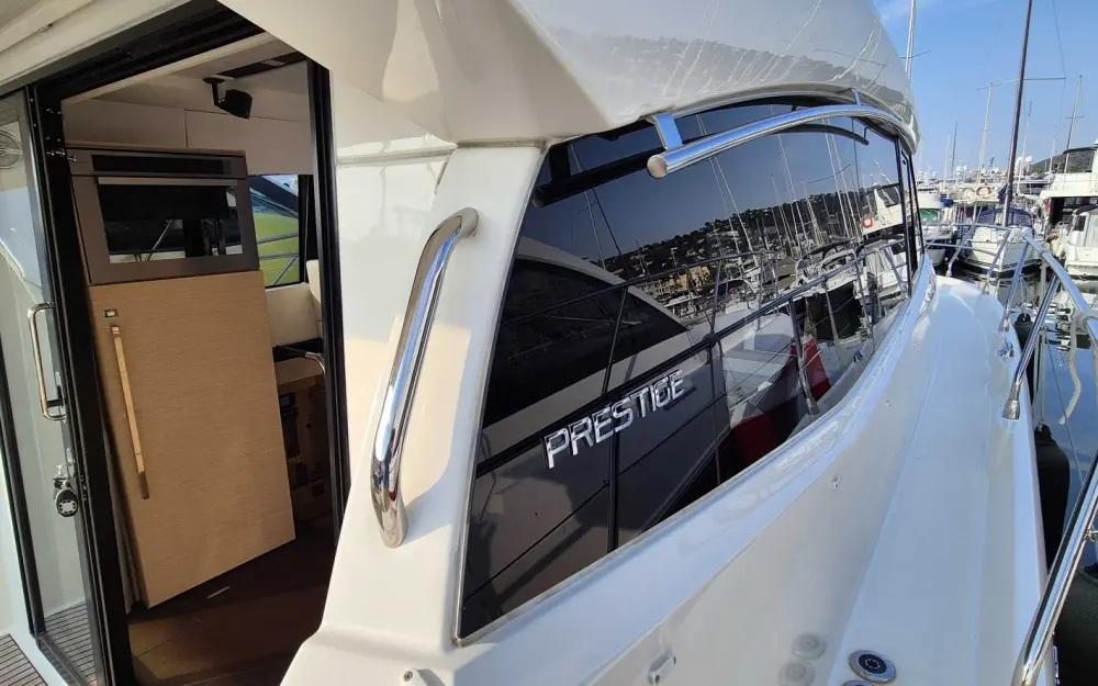 slider 2 Prestige Yachts Prestige 420 S