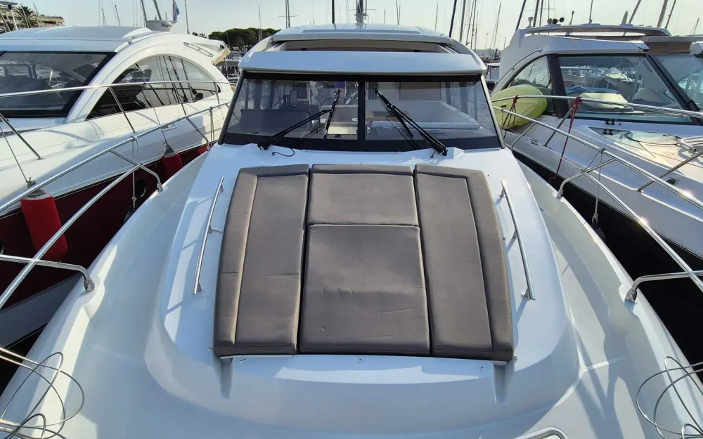 slider 4 Prestige Yachts Prestige 420 S
