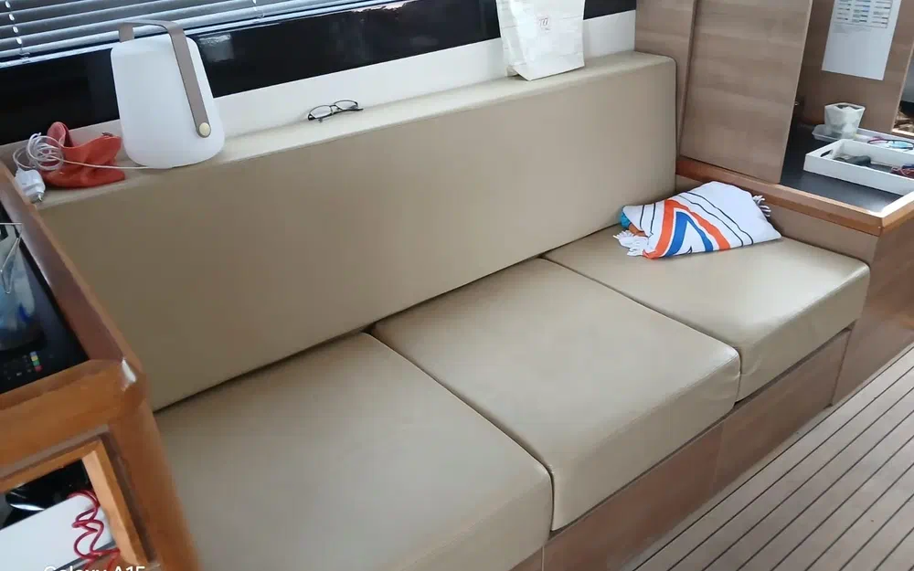 slider 3 Sealine F 450