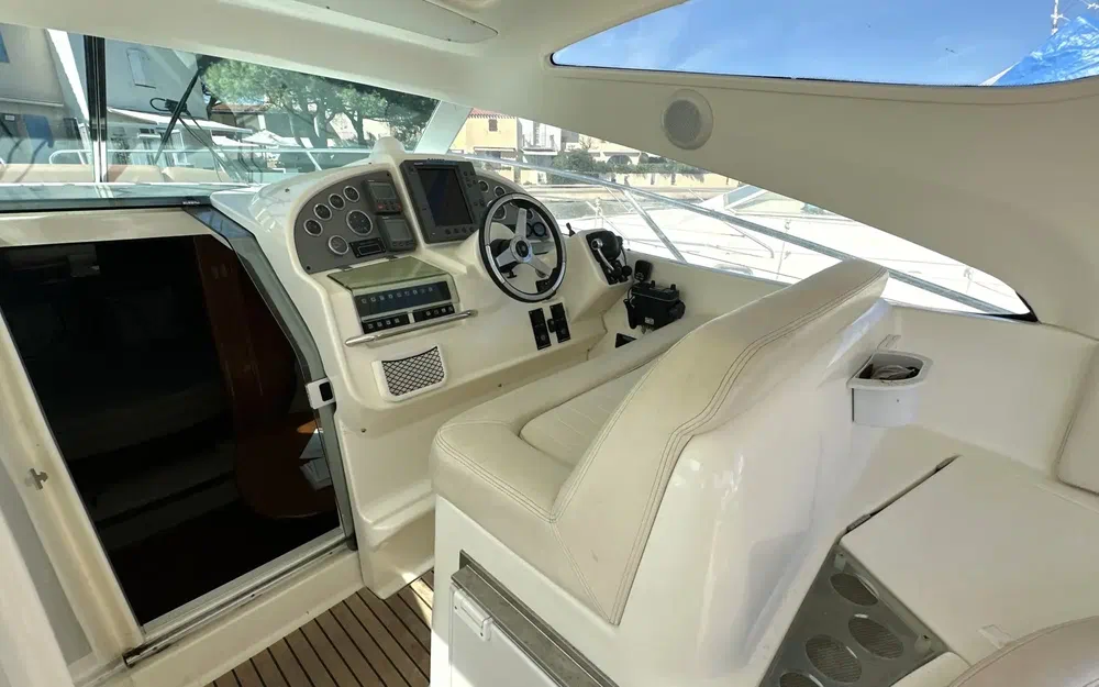slider 11 Jeanneau Prestige 34