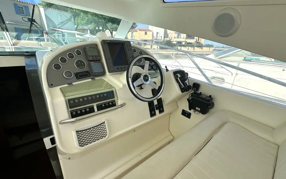 slider 12 Jeanneau Prestige 34