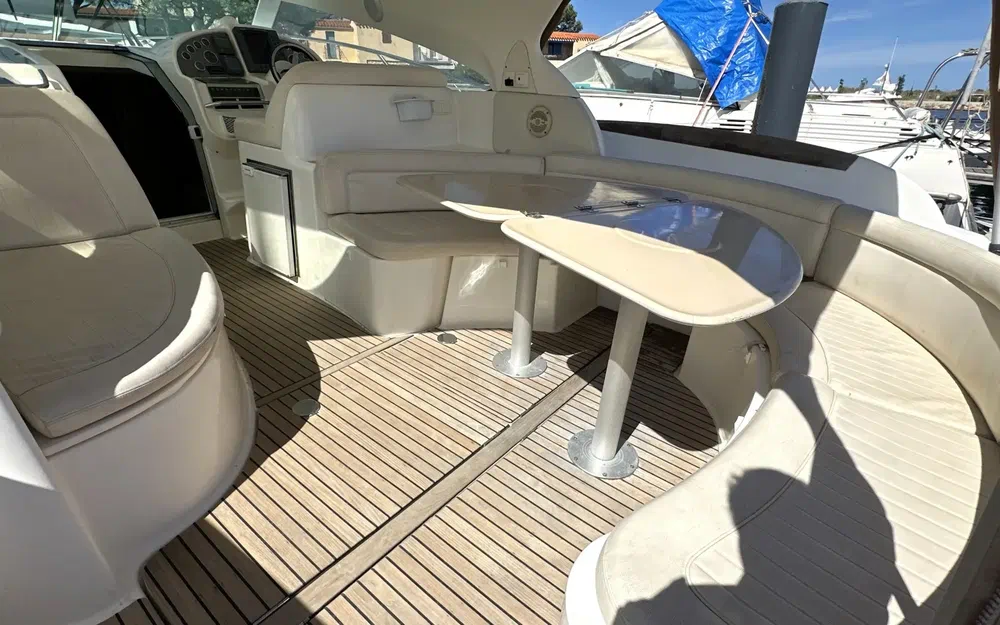 slider 7 Jeanneau Prestige 34