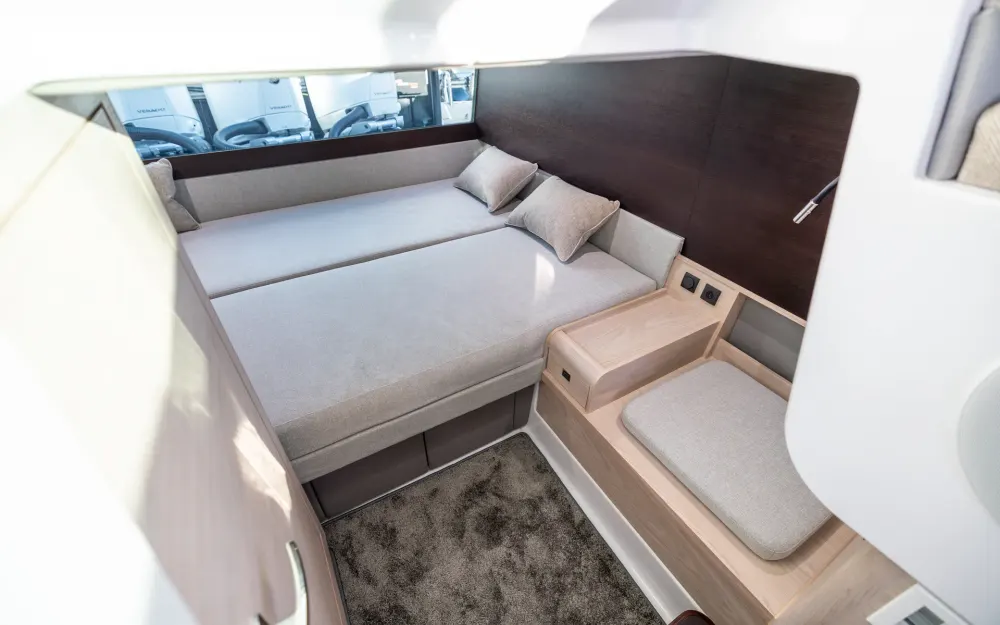 slider 18 Axopar  45 XC CROSS CABIN