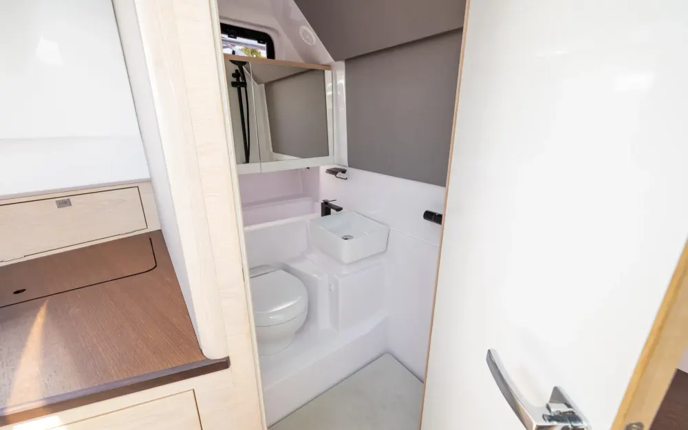 slider 24 Axopar  45 XC CROSS CABIN