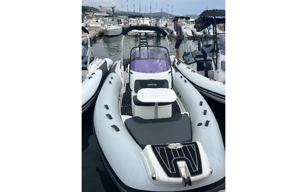 slider 10 Grand Golden Line G580