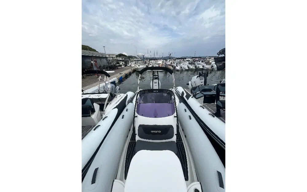 slider 19 Grand Golden Line G580