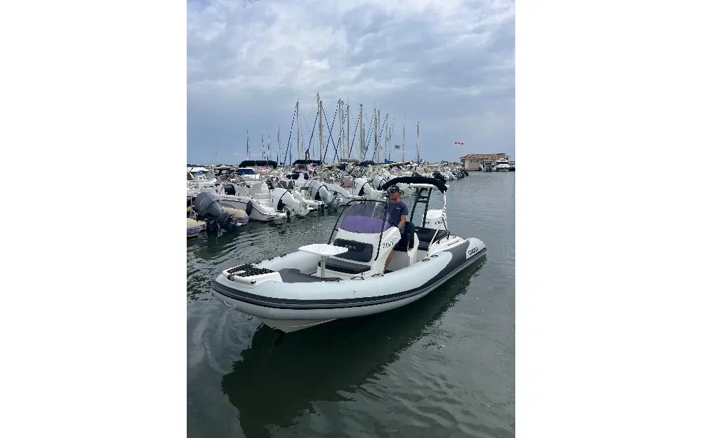 slider 5 Grand Golden Line G580