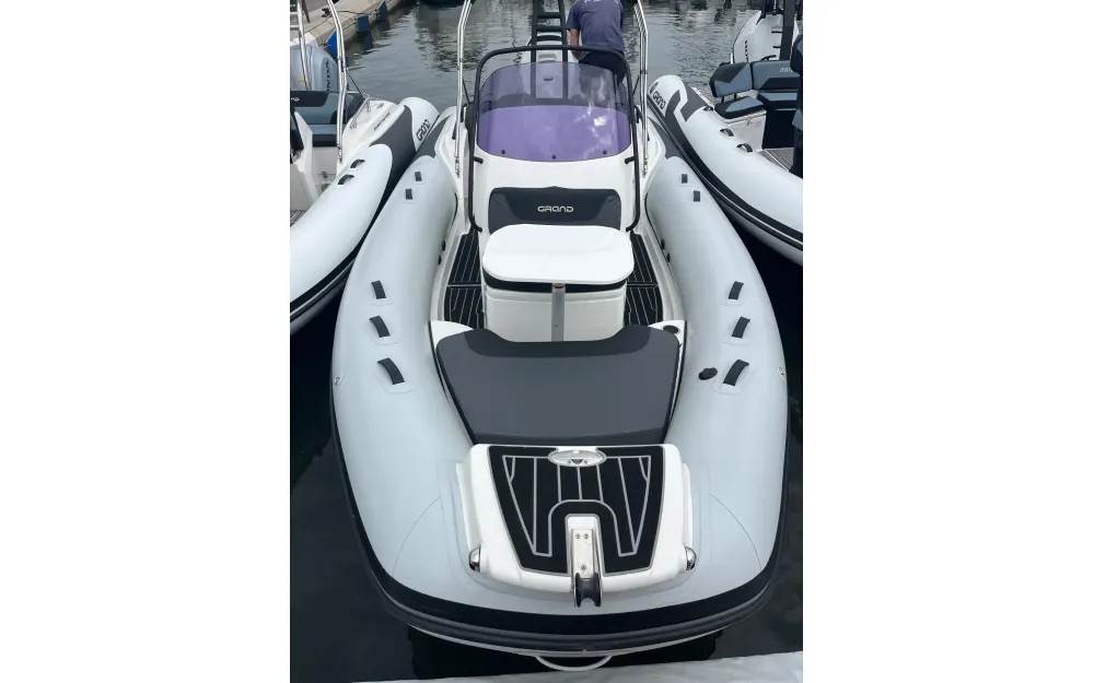 slider 11 Grand Golden Line G580