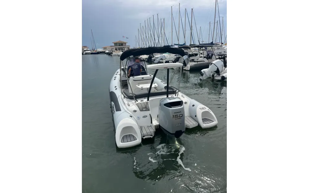 slider 1 Grand Golden Line G650