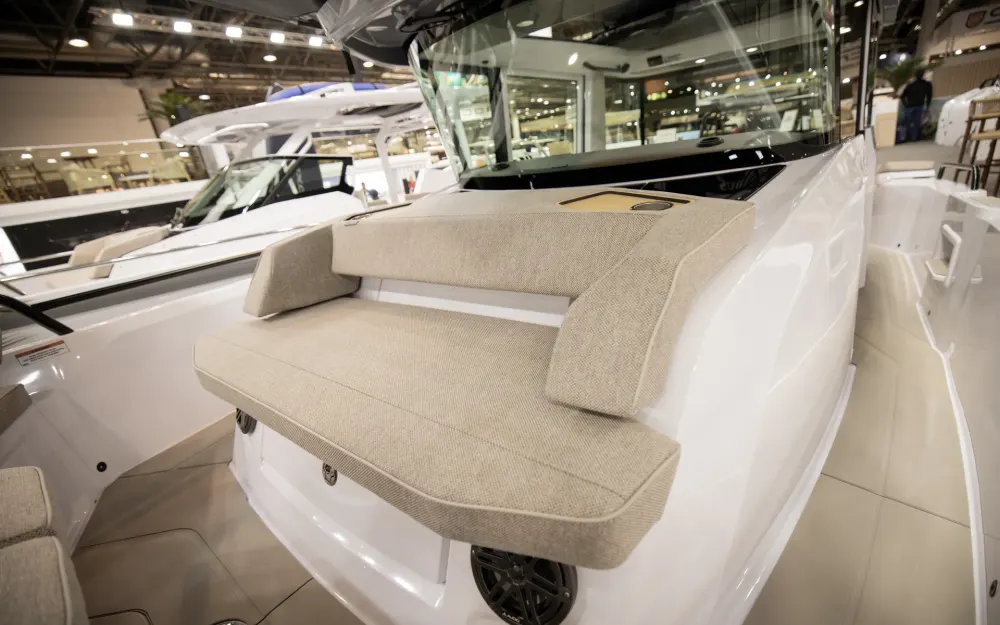 slider 5 Axopar  29 XC CROSS CABIN