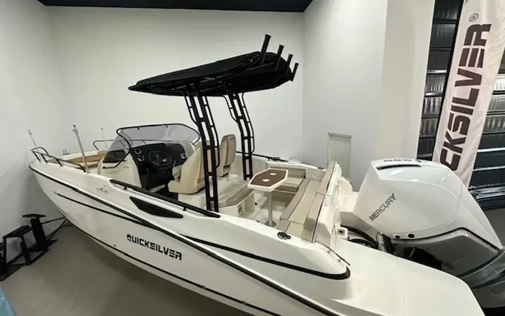 slider 1 Quicksilver  805 Open