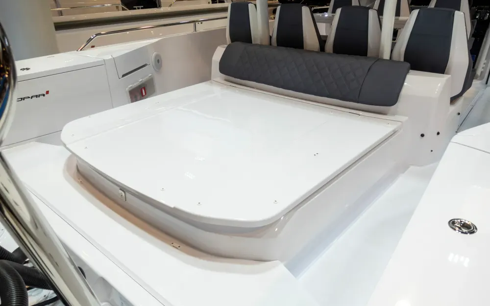 slider 20 Axopar  37 Suntop