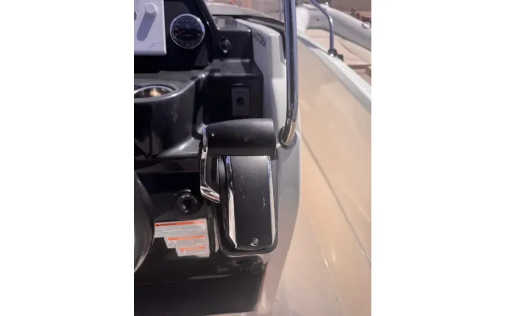 slider 12 Quicksilver Activ 675 Open