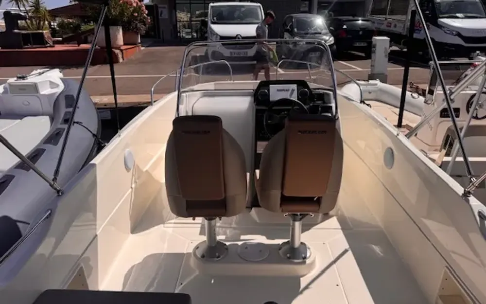 slider 3 Quicksilver Activ 675 Open