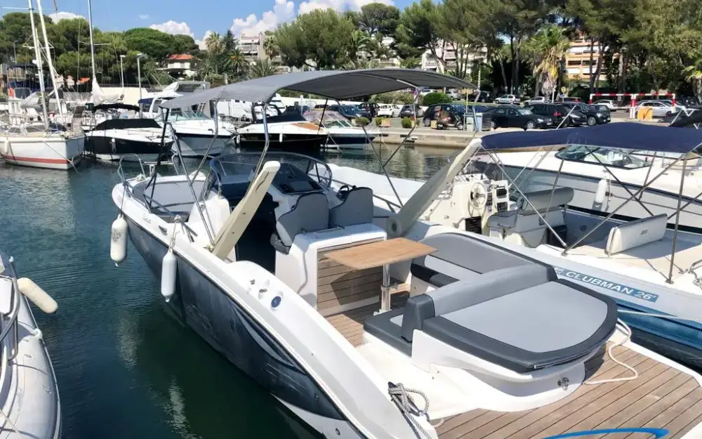 slider 0 Sessa Marine Key Largo 27
