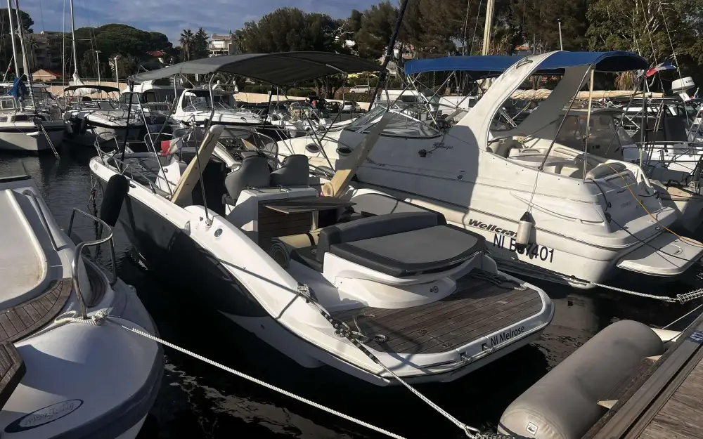 slider 11 Sessa Marine Key Largo 27