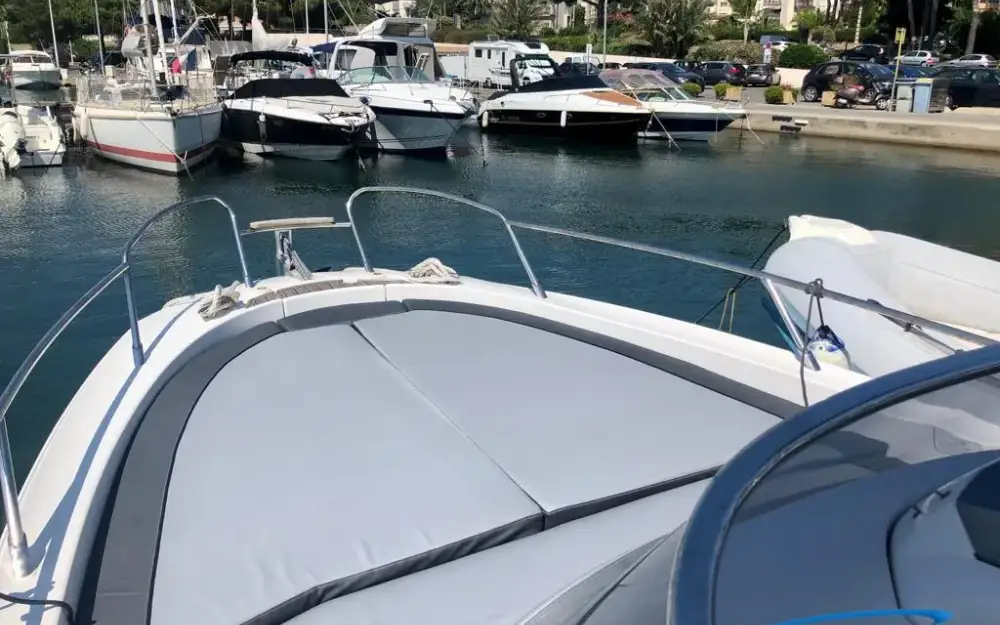 slider 4 Sessa Marine Key Largo 27