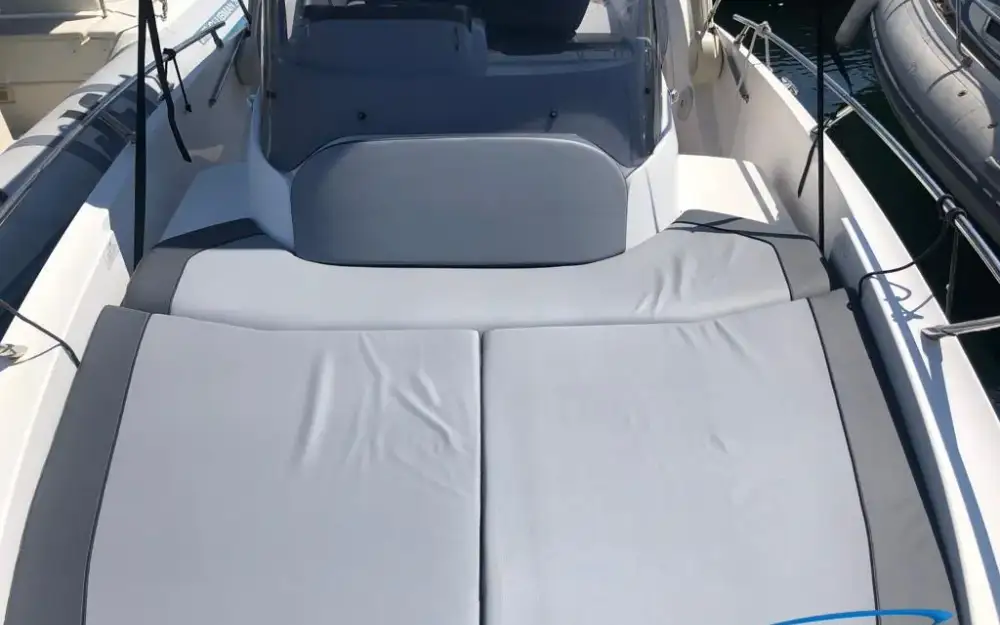 slider 5 Sessa Marine Key Largo 27