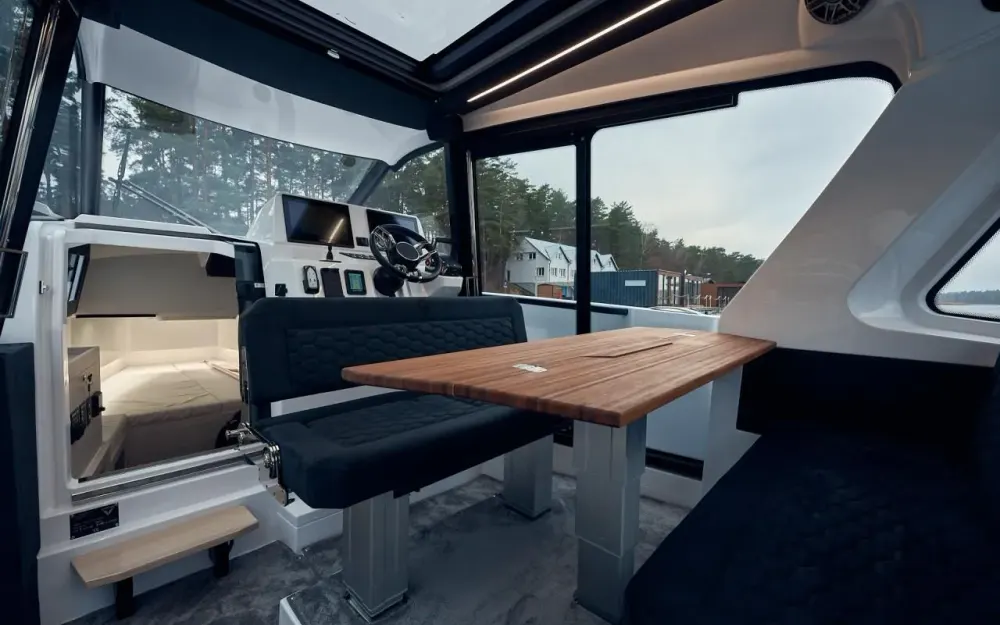 slider 4 Virtue  V10 Cabin
