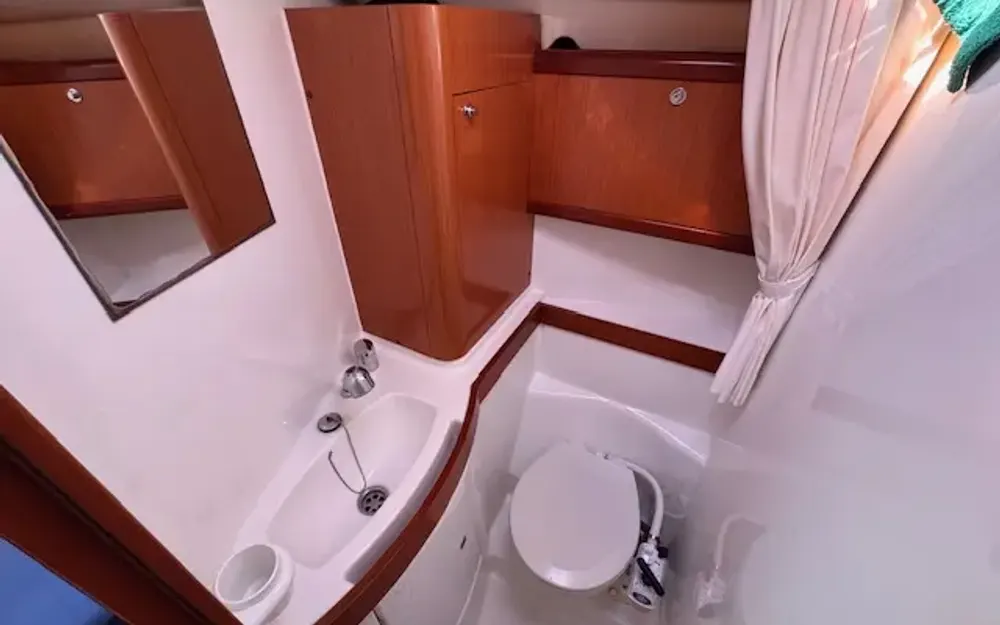 slider 13 Beneteau Oceanis 40