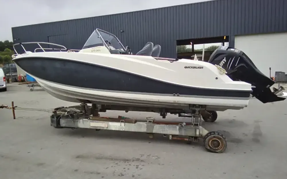 slider 3 Quicksilver Activ 675 Open