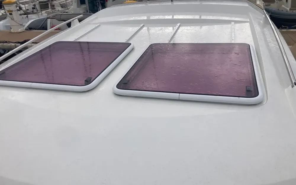 slider 9 Beneteau Antares 880
