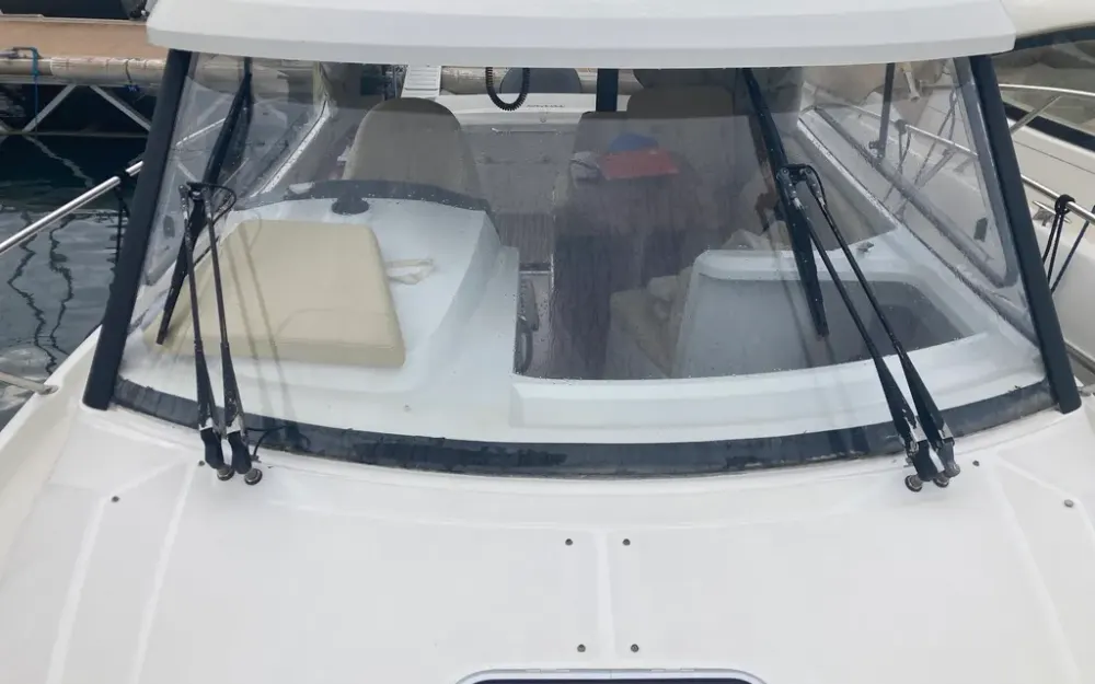 slider 2 Beneteau Antares 880