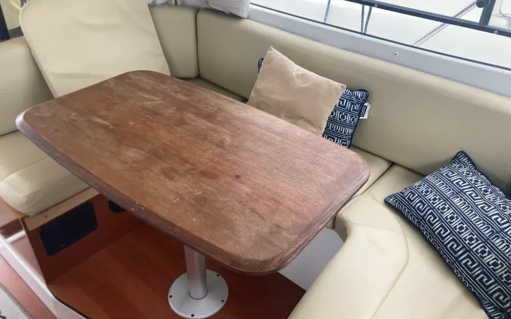 slider 17 Beneteau Antares 880