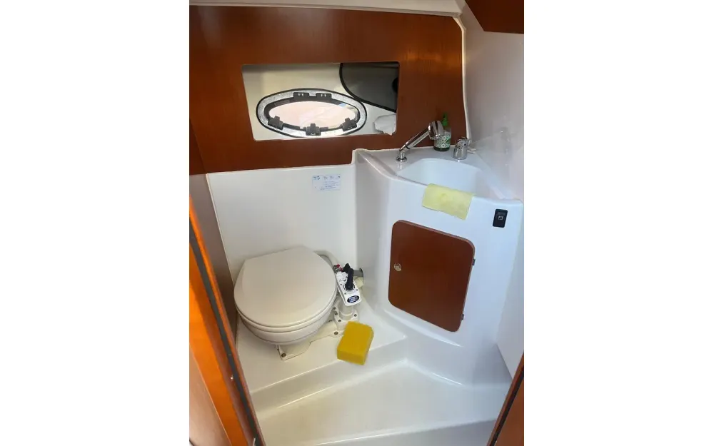 slider 25 Beneteau Antares 8.80