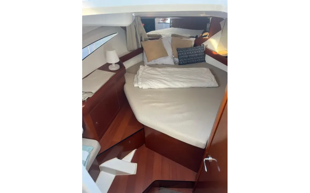 slider 24 Beneteau Antares 8.80