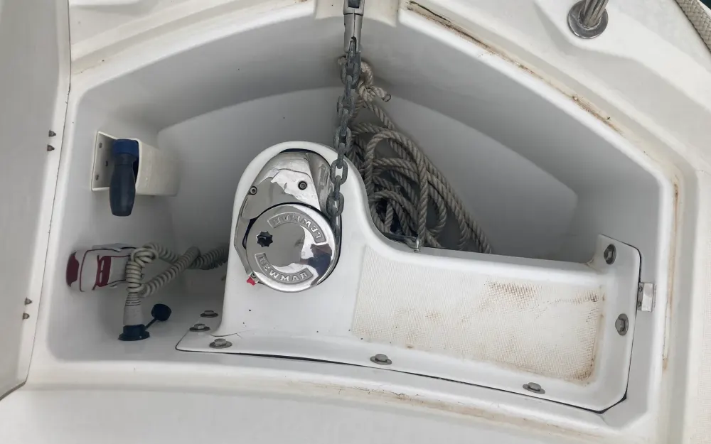 slider 8 Beneteau Antares 880