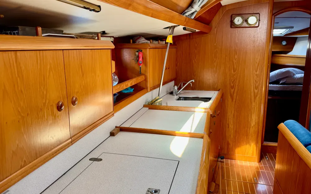 slider 4 Jeanneau Sun Odyssey 42.2