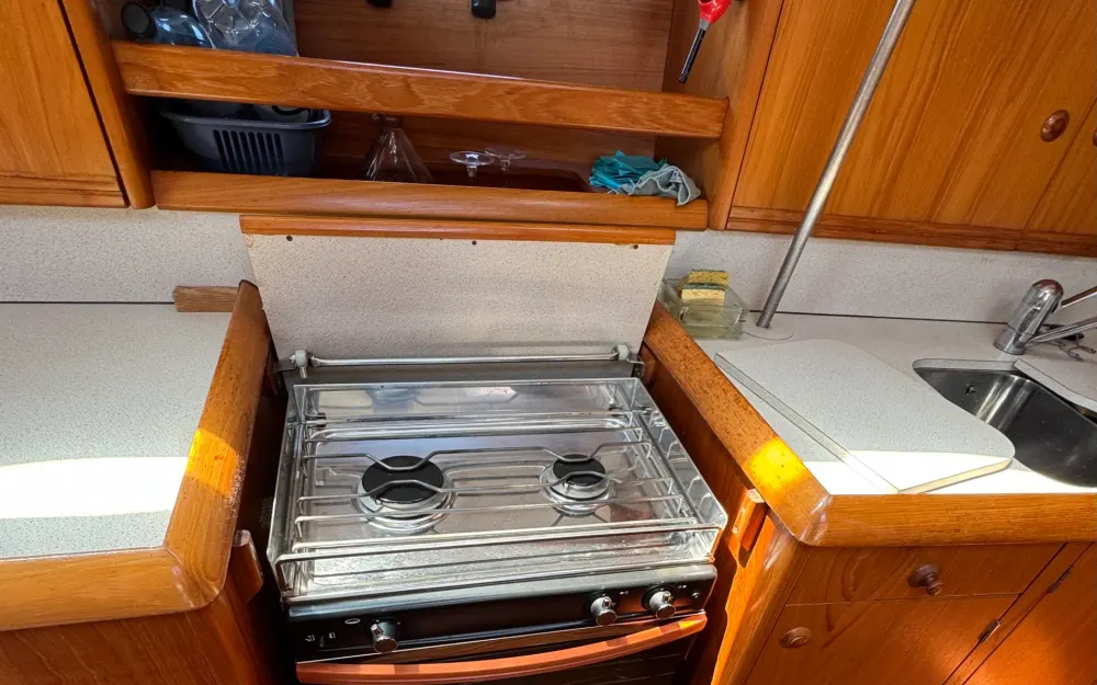 slider 18 Jeanneau Sun Odyssey 42.2