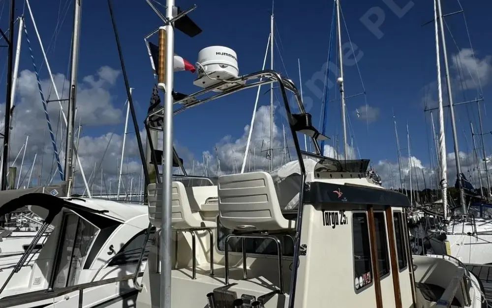 slider 5 Botnia Marin Targa 25.1