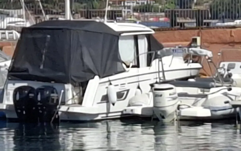 slider 20 Jeanneau Merry Fisher 895