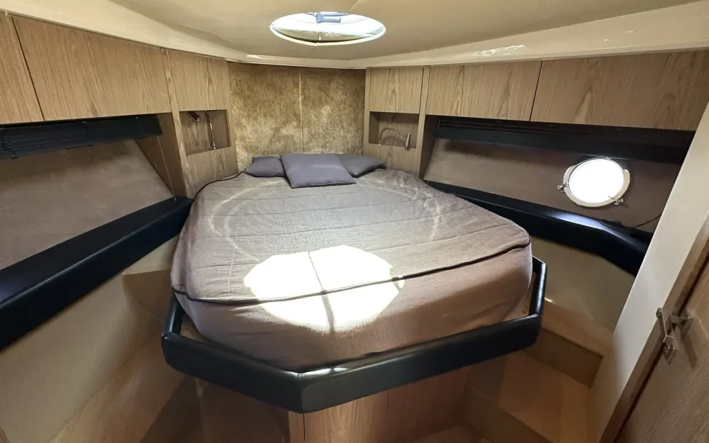 slider 12 Sessa Marine C43 Hard-Top