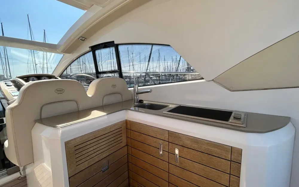slider 5 Sessa Marine C43 Hard-Top