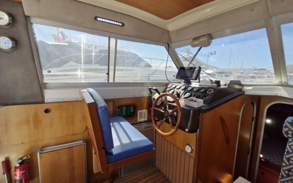 slider 9 Beneteau Antares 860