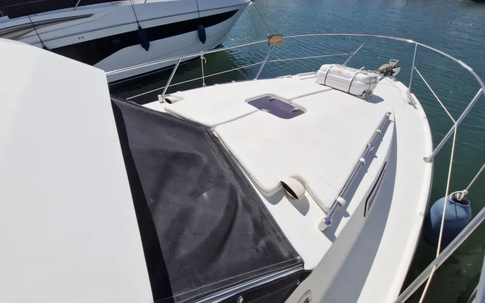 slider 10 Beneteau Antares 860