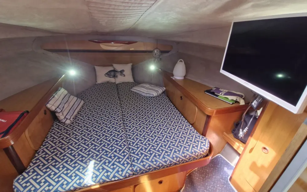 slider 2 Beneteau Antares 860