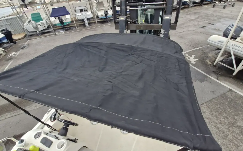 slider 11 Quicksilver  675Sundeck