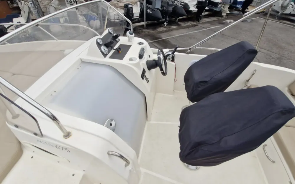 slider 3 Quicksilver  675Sundeck