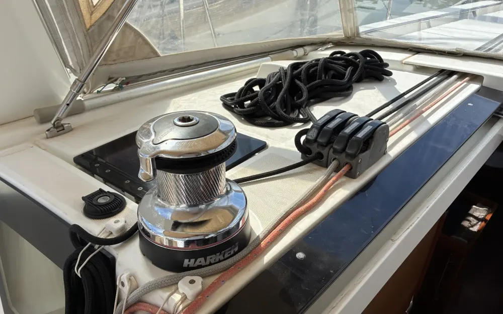 slider 16 Beneteau Oceanis 41